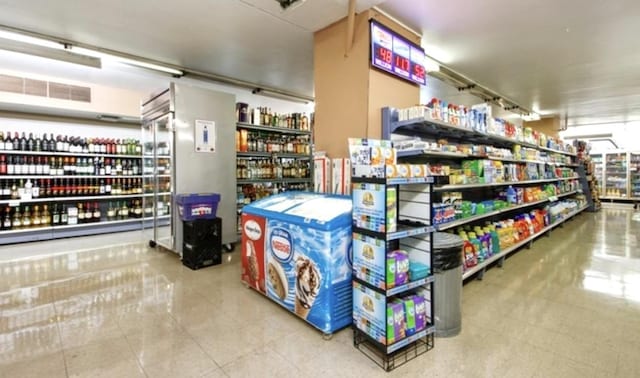 3600 N Lake Shore Dr Unit 2212, Chicago, IL 60613 - view of storage room