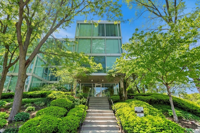3120 S Indiana Ave Unit 207, Chicago, IL 60616 - view of building exterior featuring stairs