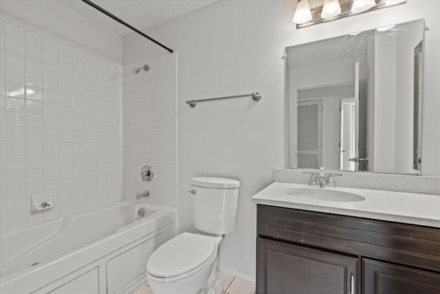 3120 S Indiana Ave Unit 207, Chicago, IL 60616 - bathroom with toilet, vanity, and shower / bath combination