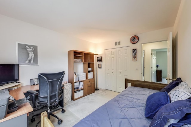 1400 Patrick Dr, Mundelein, IL 60060 - bedroom featuring a desk, a closet, and carpet floors