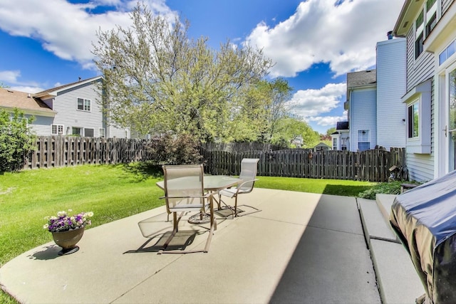 1400 Patrick Dr, Mundelein, IL 60060 - view of patio featuring outdoor dining space