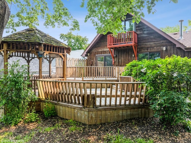 734 S Warren Ave, Palatine, IL 60074 - wooden terrace with a gazebo