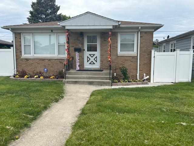 746 May St, Calumet City, IL 60409 - bungalow with brick siding and board and batten siding