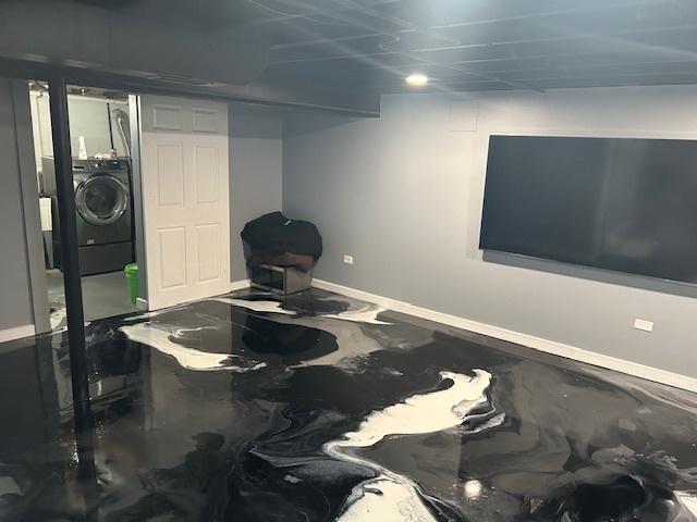 746 May St, Calumet City, IL 60409 - finished basement featuring washer / clothes dryer and baseboards