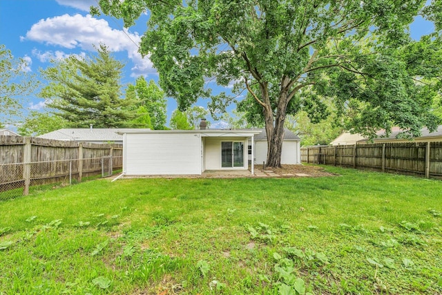 713 E Michigan Ave, Urbana, IL 61801 - view of yard