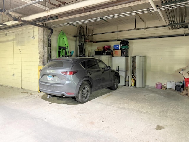 4950 N Western Ave Unit Ph2, Chicago, IL 60625 - garage featuring freestanding refrigerator