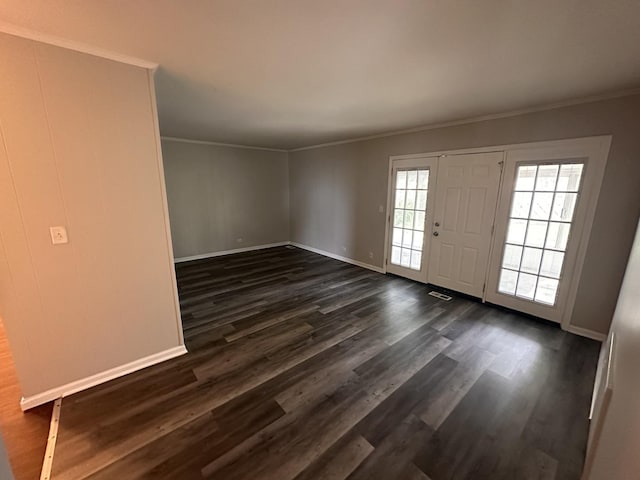 5911 Timberlane Rd, Matteson, IL 60443 - entryway featuring crown molding, dark wood-type flooring, and baseboards