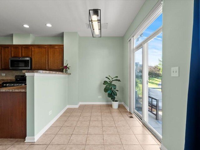 2147 Pembridge Ln, Joliet, IL 60431 - photo 11