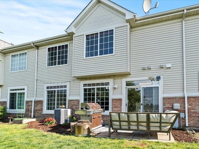 2147 Pembridge Ln, Joliet, IL 60431 - photo 25