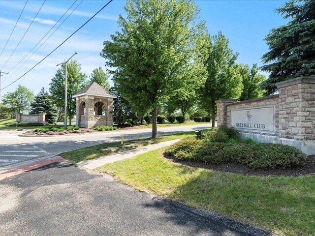 2147 Pembridge Ln, Joliet, IL 60431 - photo 5