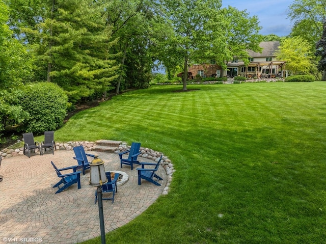 26874 N Countryside Lake Dr, Mundelein, IL 60060 - view of grassy yard featuring a patio
