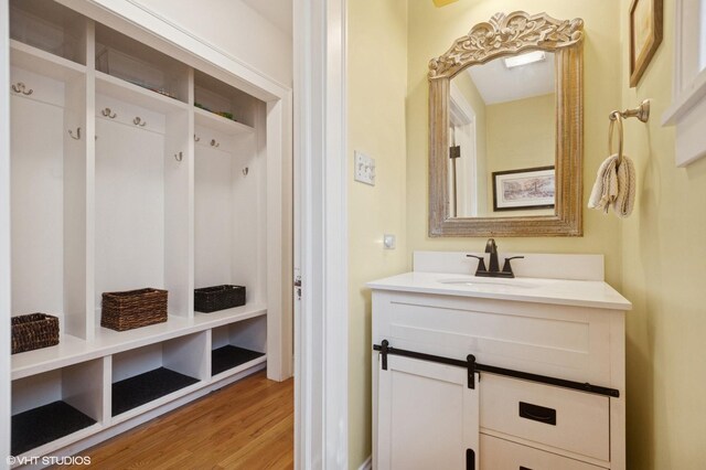 1010 Harvard Ter, Evanston, IL 60202 - photo 13