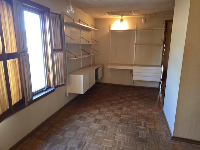 3905 N Oak Park Ave, Chicago, IL 60634 - hall with baseboards