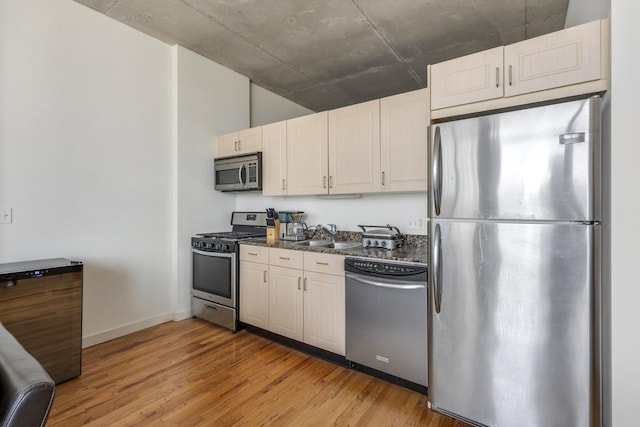 1720 S Michigan Ave Unit 1804, Chicago, IL 60616 - photo 3