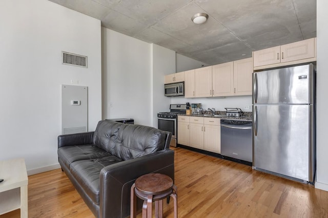 1720 S Michigan Ave Unit 1804, Chicago, IL 60616 - photo 4