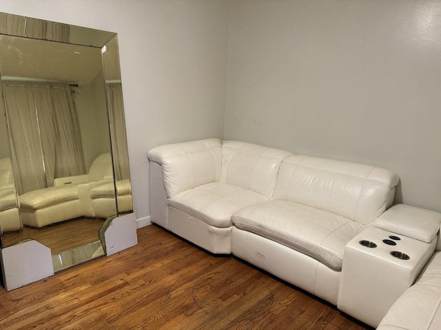 11540 S Racine Ave, Chicago, IL 60643 - living room featuring wood finished floors