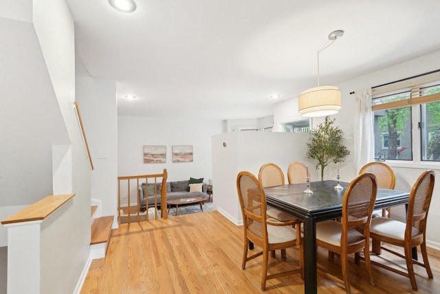 1248 W Fletcher St Unit C, Chicago, IL 60657 - dining room featuring light wood finished floors, baseboards, and recessed lighting