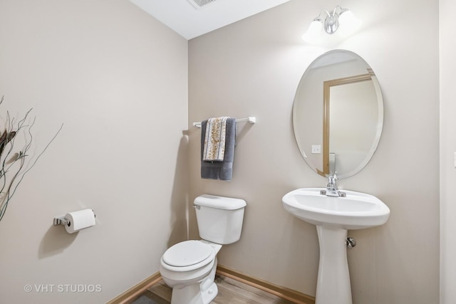 6417 Blue Sky Ln, Matteson, IL 60443 - half bath featuring toilet