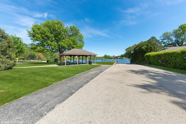 2109 Sprucewood Ln, Lindenhurst, IL 60046 - view of property's community with a gazebo and a yard