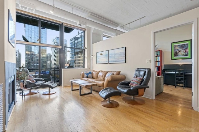 547 S Clark St Unit 704, Chicago, IL 60605 - living area with wood finished floors and a view of city