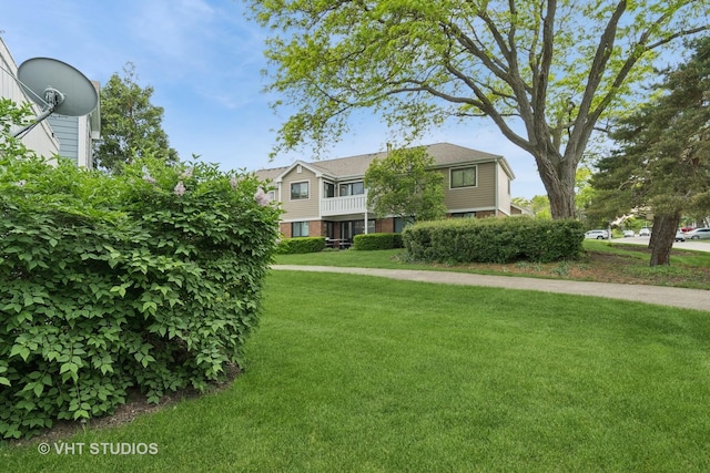 266 Mayfair Ln Unit C1, Schaumburg, IL 60193 - view of front of property featuring a front lawn