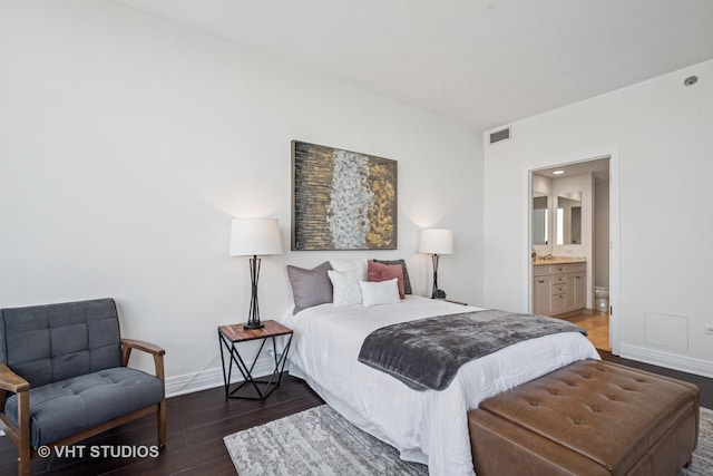 600 N Lake Shore Dr Unit 3411, Chicago, IL 60611 - bedroom with wood finished floors, baseboards, and connected bathroom
