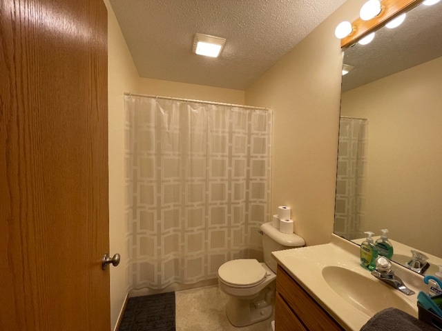 1181 Golf Ct, Dekalb, IL 60115 - full bath featuring vanity, toilet, a textured ceiling, and a shower with curtain