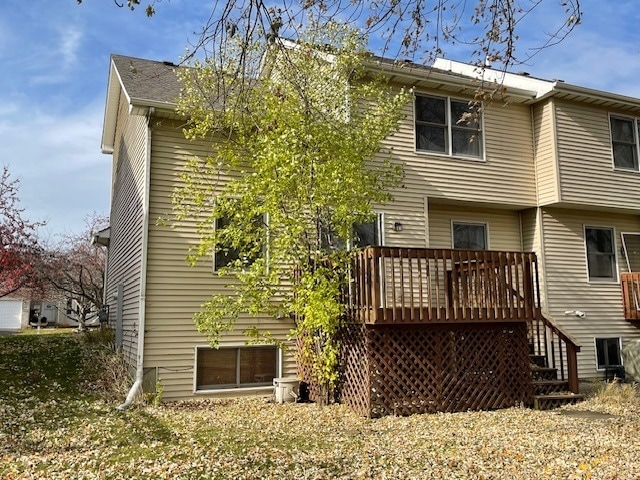 1181 Golf Ct, Dekalb, IL 60115 - back of house featuring a deck