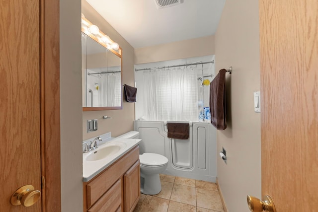 15424 David Ln, Oak Forest, IL 60452 - full bath with vanity, a shower with curtain, and tile patterned floors