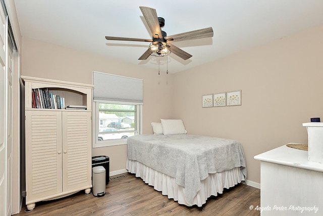 1503 Channel Beach Ave, Johnsburg, IL 60051 - bedroom with baseboards, wood finished floors, a closet, and a ceiling fan