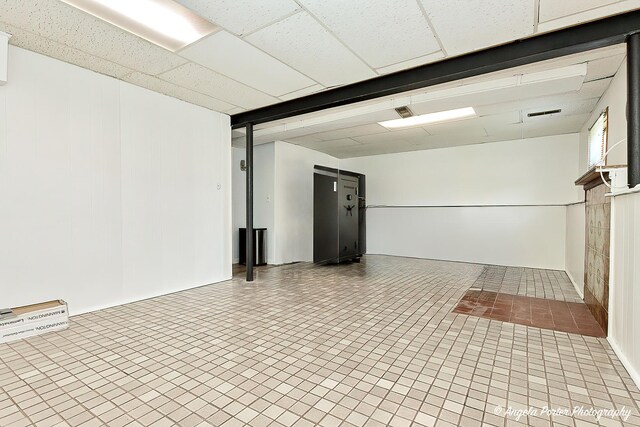 1503 Channel Beach Ave, Johnsburg, IL 60051 - view of garage