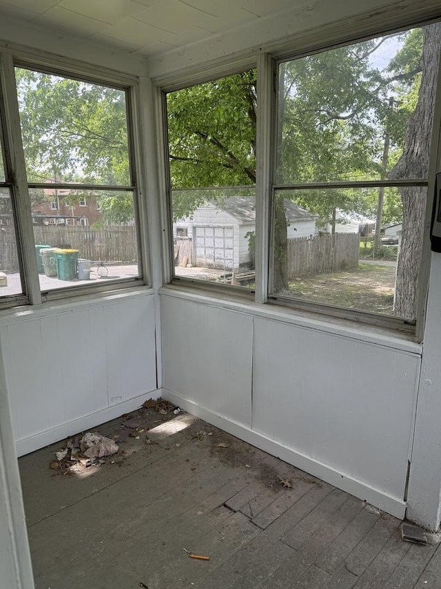 509 S May St, Joliet, IL 60436 - view of unfurnished sunroom