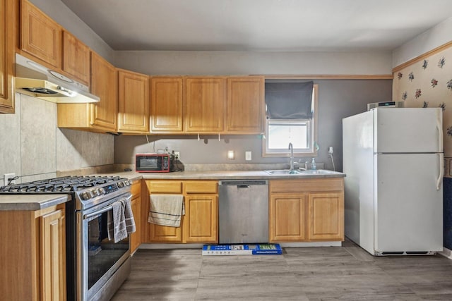 436 W Washington St, Marengo, IL 60152 - photo 5