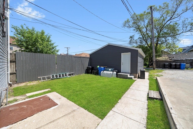 8543 S Burley Ave, Chicago, IL 60617 - view of yard featuring an outbuilding