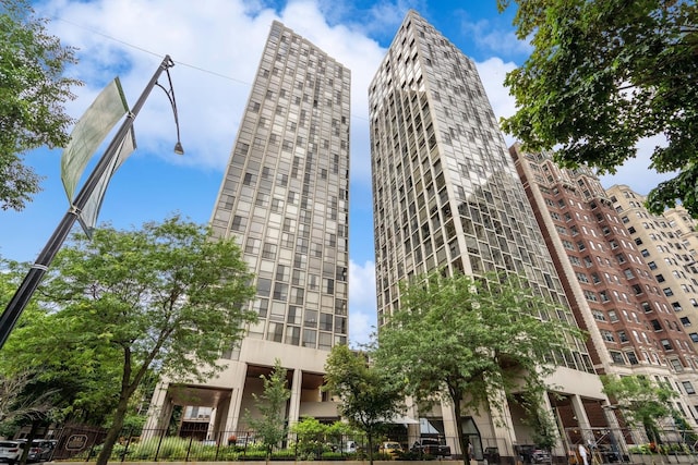 345 W Fullerton Pkwy Unit 601, Chicago, IL 60614 - view of building exterior