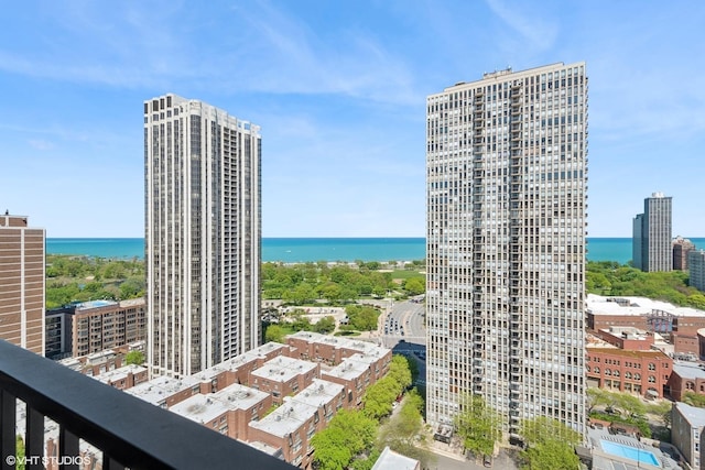 1636 N Wells St Unit 2601, Chicago, IL 60614 - water view with nearby urban area