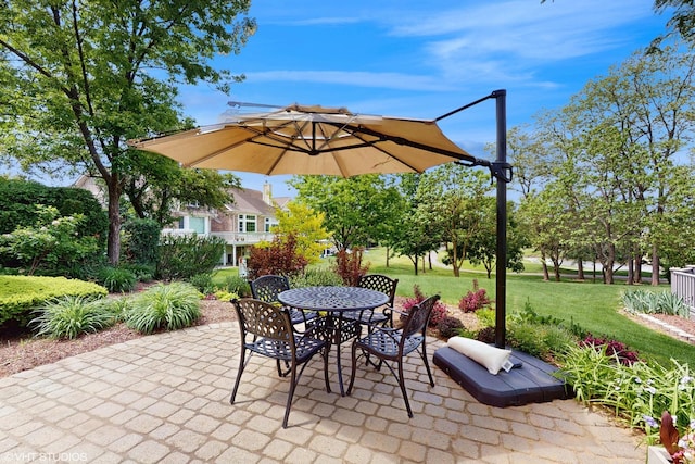 14352 Crystal Tree Dr, Orland Park, IL 60462 - view of patio featuring outdoor dining space