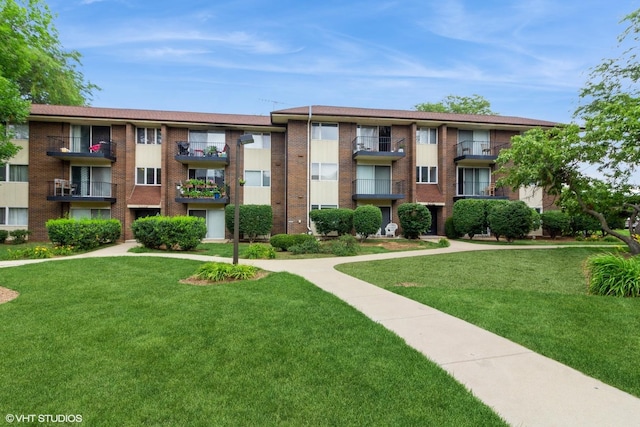 5S066 Pebblewood Ln Unit B1, Naperville, IL 60563 - photo 1