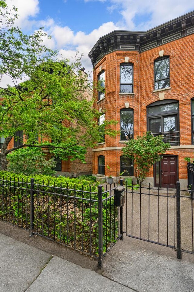 820 W Lill Ave, Chicago, IL 60614 - photo 24
