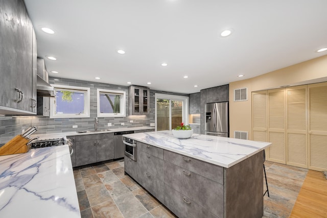 820 W Lill Ave, Chicago, IL 60614 - photo 8