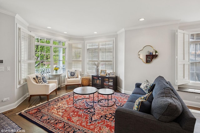 3414 N Bell Ave, Chicago, IL 60618 - living room featuring plenty of natural light, ornamental molding, baseboards, wood finished floors, and recessed lighting