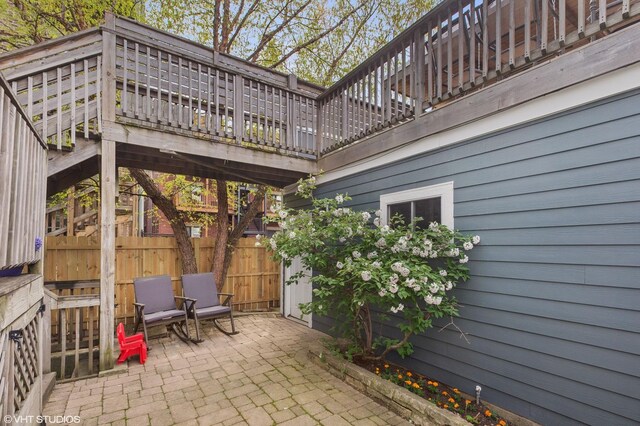 3414 N Bell Ave, Chicago, IL 60618 - view of patio / terrace