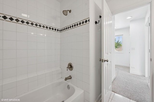877 Hollywood Ave, Des Plaines, IL 60016 - full bath with shower / washtub combination, baseboards, and recessed lighting