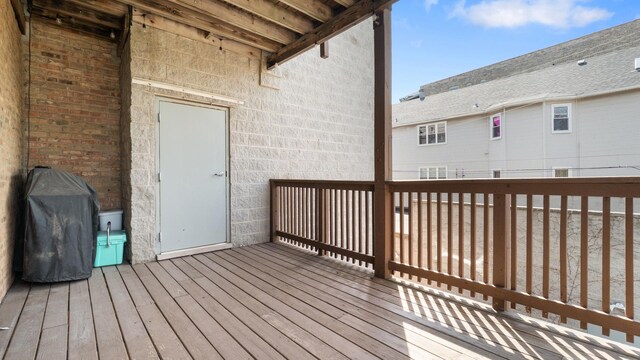 636 N Racine Ave Unit 2N, Chicago, IL 60642 - view of deck