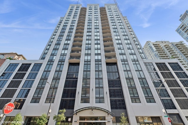 435 W Erie St Unit 1708, Chicago, IL 60654 - view of apartment building / complex