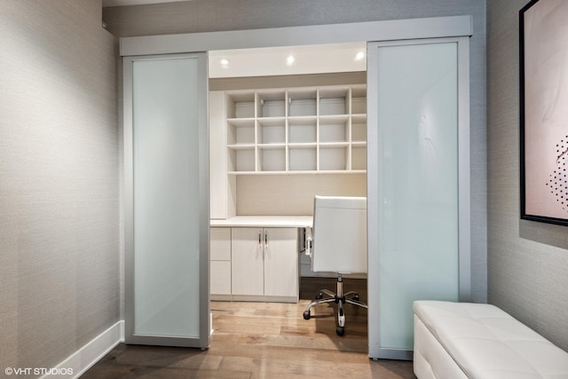 2 E Erie St Unit 1605, Chicago, IL 60611 - unfurnished office with wood finished floors