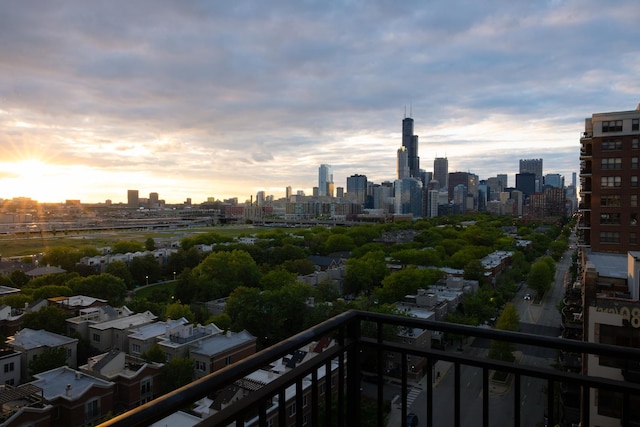1529 S State St Unit 13G, Chicago, IL 60605 - view of city skyline