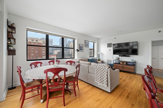 1529 S State St Unit 13G, Chicago, IL 60605 - dining room with light wood finished floors