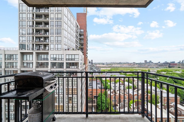 1529 S State St Unit 13G, Chicago, IL 60605 - balcony with a city view and grilling area