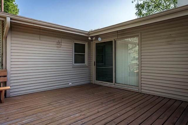 1322 Empire Ct, Freeport, IL 61032 - view of deck
